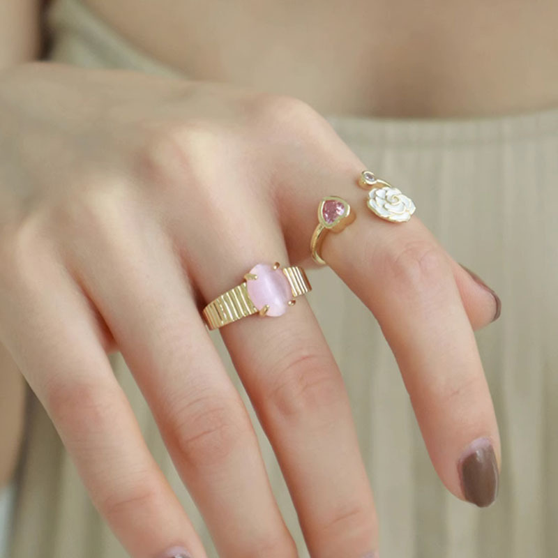 Sweet and cool style layered pink diamond heart-shaped opening ring, a niche design for women with a high-end feel, a light luxury and exquisite trendy ring Specification drawing