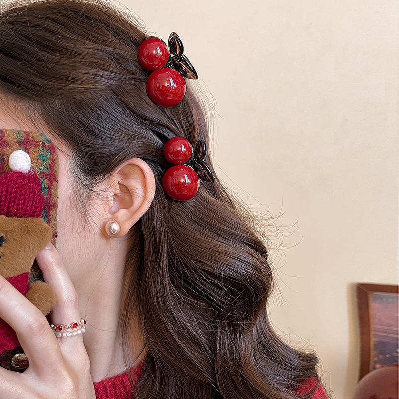 Encore Red Cherry clip women's exquisite and high-end bangs side clip hair accessory High ponytail half clip hair accessory full figure