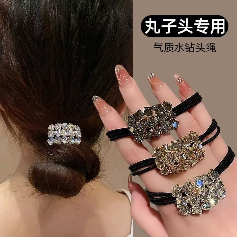 Korean-style square crystal multi-strand hair tie, versatile and elegant. Bun hairstyle, ponytail hair band, high-elasticity hair tie, leather band full figure