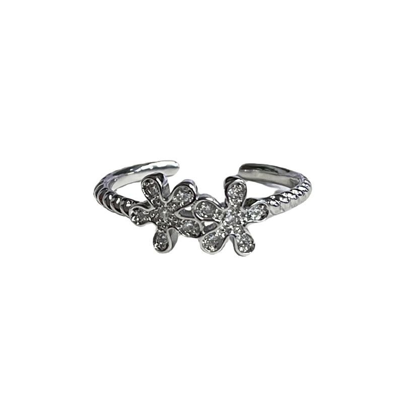 This delicate and exquisite, simple open ring with a twist pattern is a niche Instagram-style, light luxury and high-end ring trend for women Item Picture