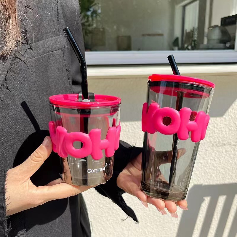 The new letter cup, thickened glass water cup, straw cup, direct drinking cup, beverage cup and coffee cup, with a high appearance level for dual drinking Application Scenario