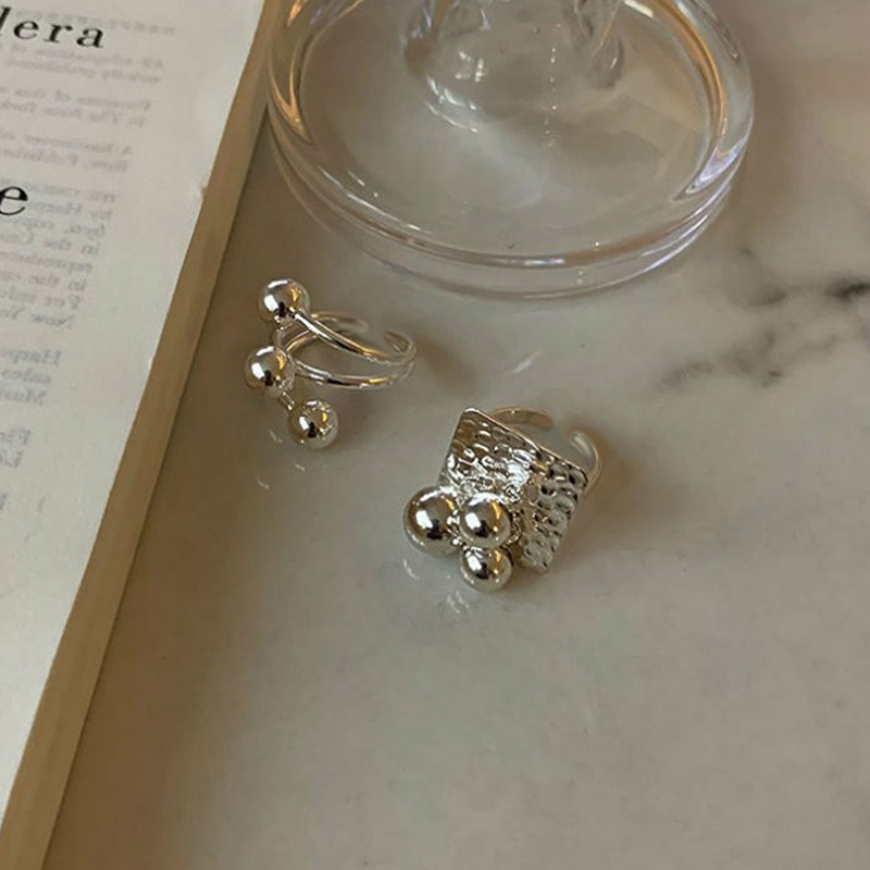 Korean-style simple line round ball ring for women, retro, individual and fashionable square brand cross opening ring hip-hop index finger ring Specification drawing