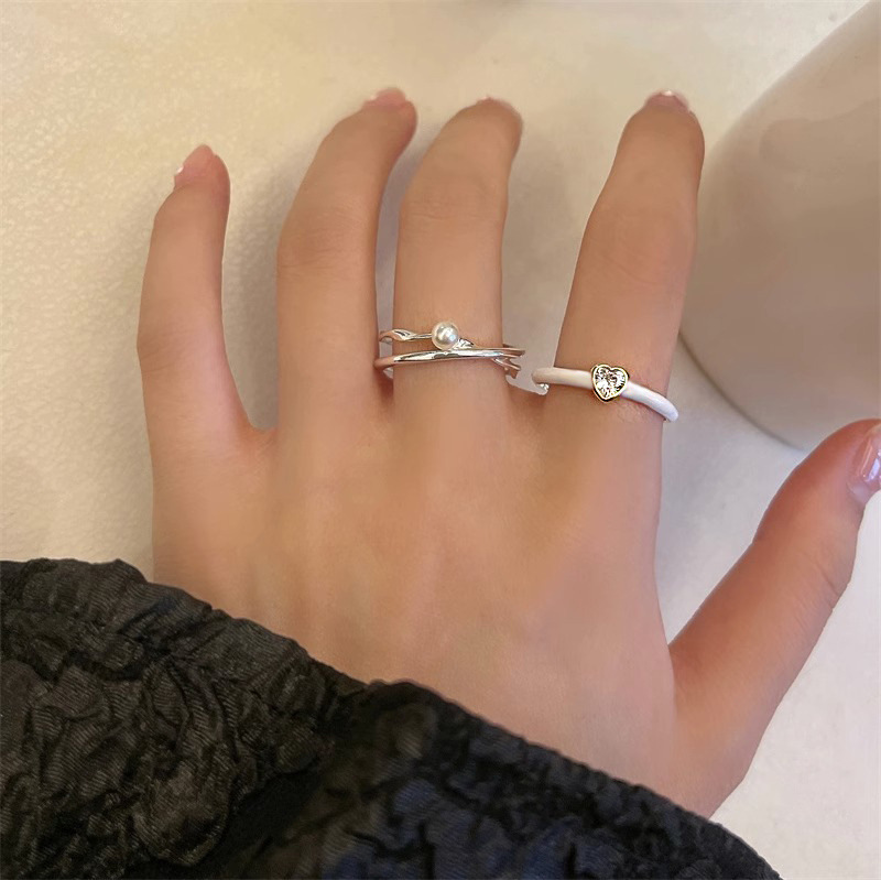 French-style glazed heart-shaped zircon cross-spliced pearl open ring, a fashionable and individual ring with a cold and elegant style for women full figure