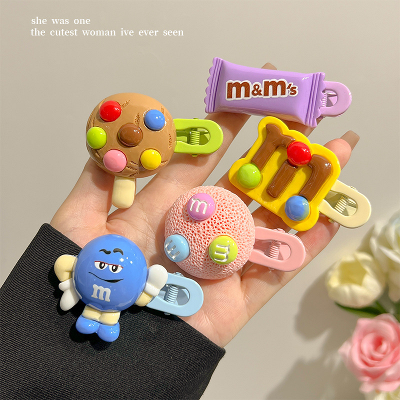 Creative and cute M Bean children's hair clips, simulated rainbow candy chocolate cookies, food play bangs, broken hair clips and hairpins full figure