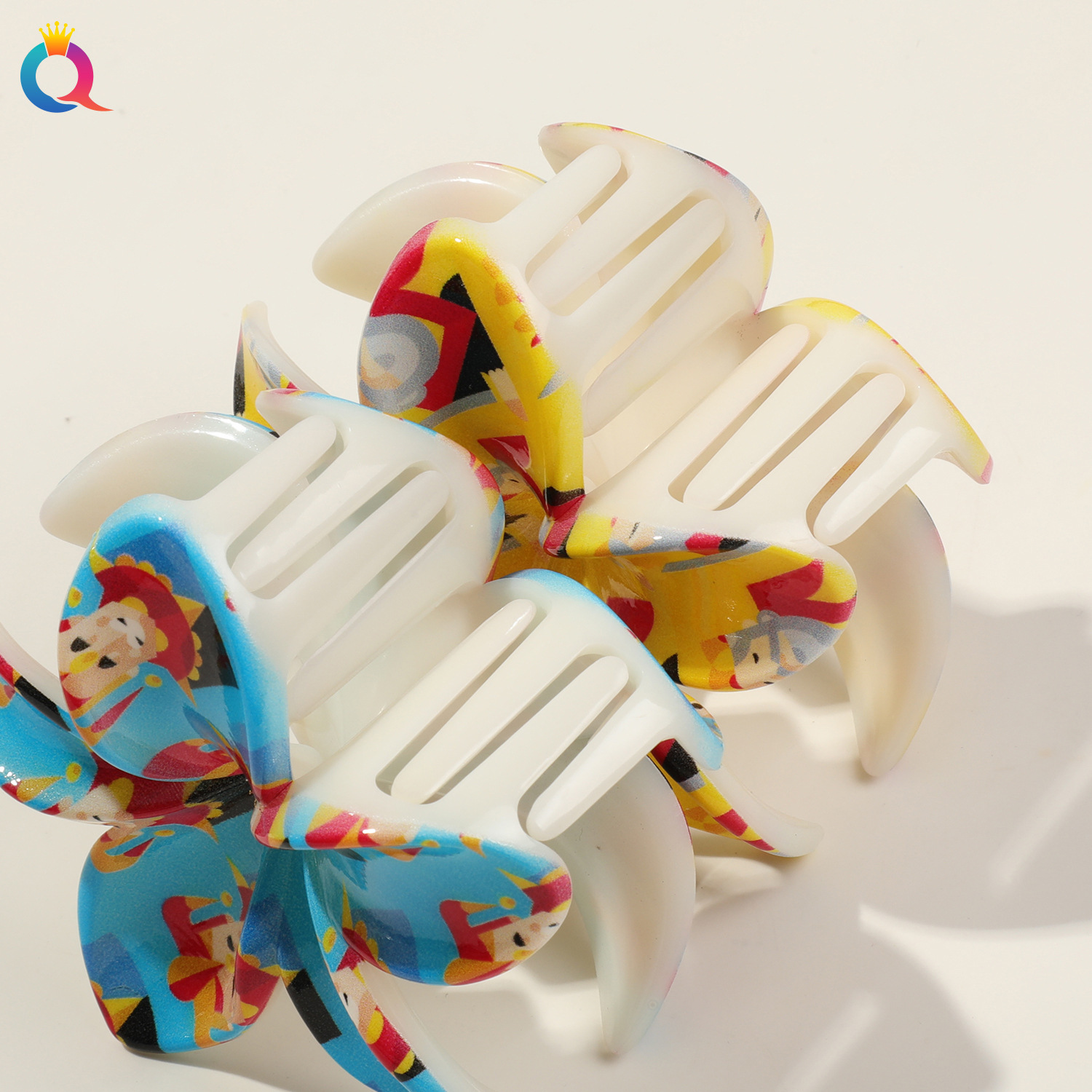 Qiyue Cross-border's new summer UV-printed scratch-off egg flower hair clip headwear is a high-end and elegant Korean-style hair accessory for women Application Scenario