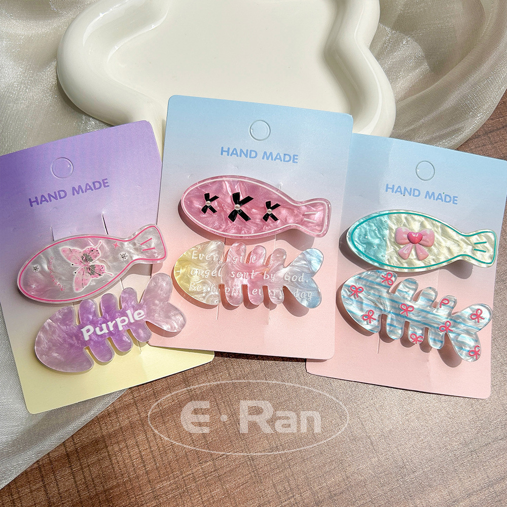 Laser bow fish bone hair clip, ins teenage college student side clip bangs clip, sweet little fish hair clip details Picture