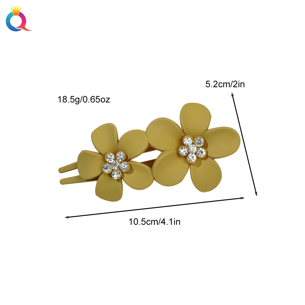 Wholesale of Qiyue Cross-border high-end water diamond flower hair clips, back head updo hair clips, ponytail and duckbill hair accessories Application Scenario