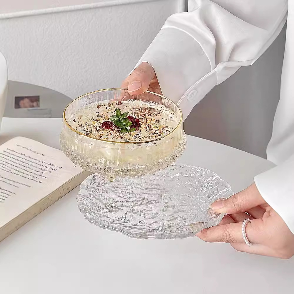 Popular restaurant glass dessert bowl and plate sets, sugar water, ice cream, yogurt bowls, beauty salon bird's nest, snack porridge bowls and tableware details Picture