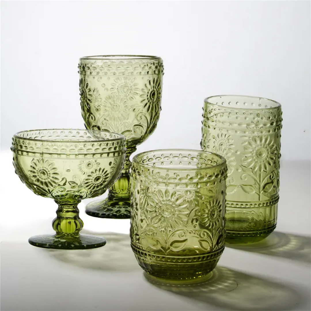 Retro relief wine set manufacturer wholesale colorant glass cups, water cups, red wine glasses, hotel juice cups, restaurant full figure