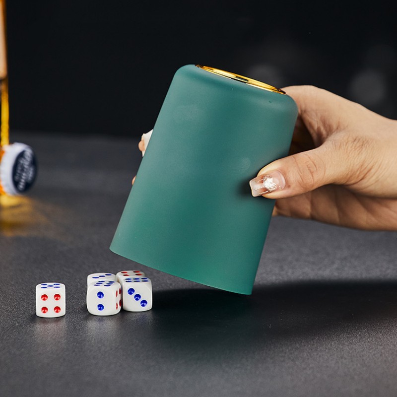 New bar dice cup, sieve cup and sieve set, specially designed for bars and KTVS, with a matte color hand feel and dice logo Specification drawing