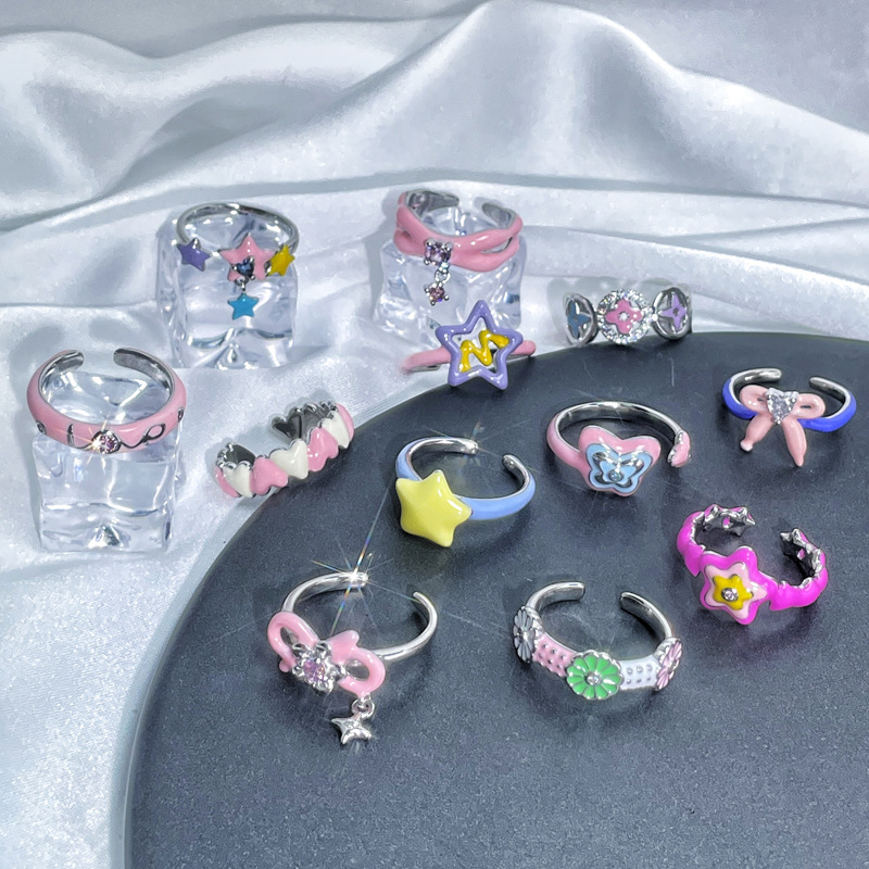 Sweet and cool style, colorful glazed star geometric open ring, a fashionable, versatile and elegant autumn and winter accessory ring for women to wear in layers details Picture