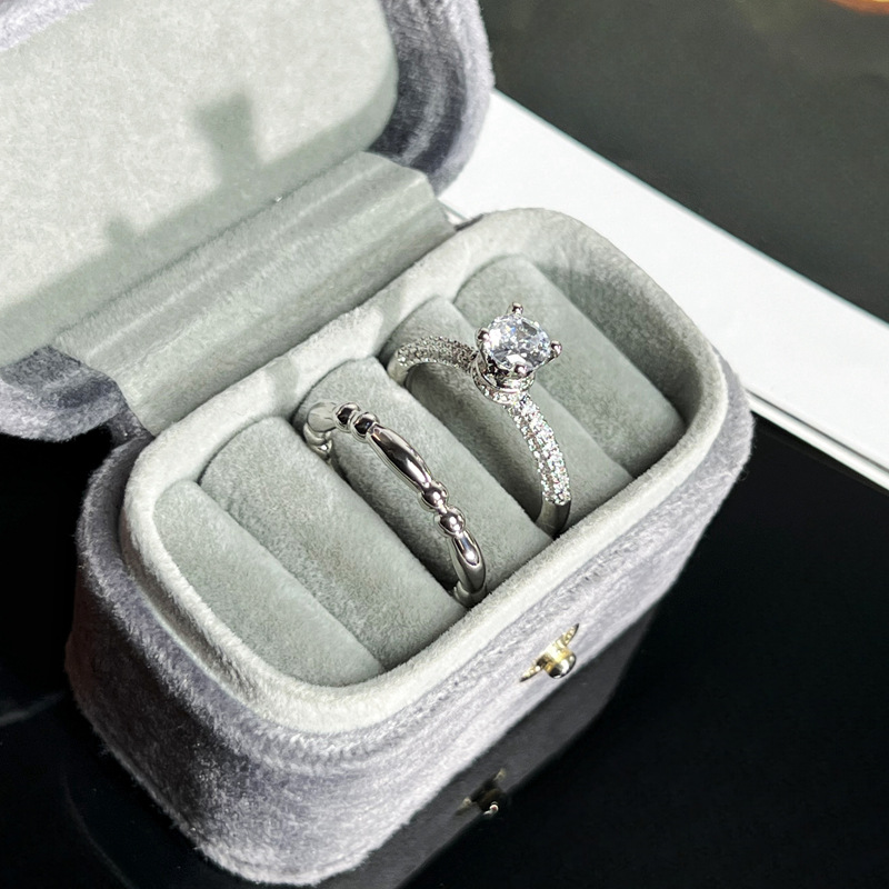 Extremely simple diamond, fashionable and individual proposal ring, women's niche design, versatile couple plain ring, cold style accessory Specification drawing