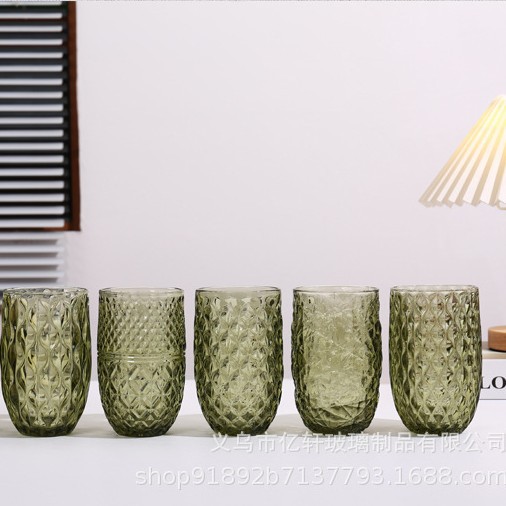 Factory wholesale cross-border European-style embossed household glass water cups, bar juice cups, hotel supplies, thickened mouthwash cups Application Scenario