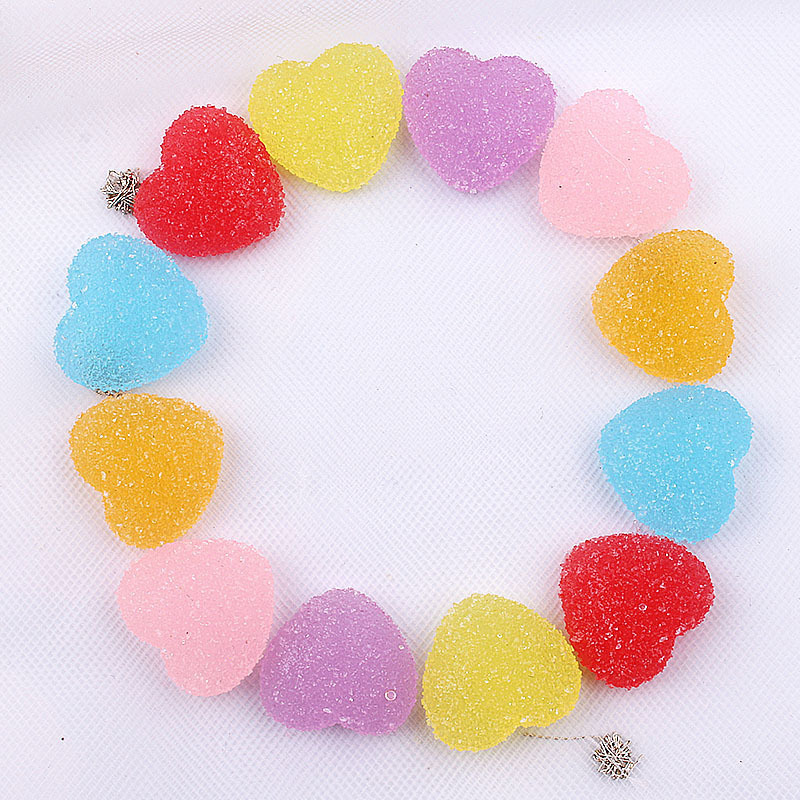 Heart-shaped accessories, candy-colored gummy hair clips, headwear, resin hair accessory, sweet cream glue, diy phone case accessories Application Scenario