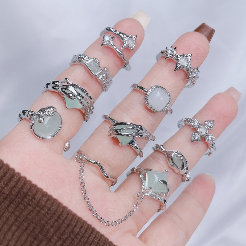 New Chinese-style national trend irregular texture open ring, niche high-end feel, light luxury, trendy, versatile, fashionable and individual ring Application Scenario