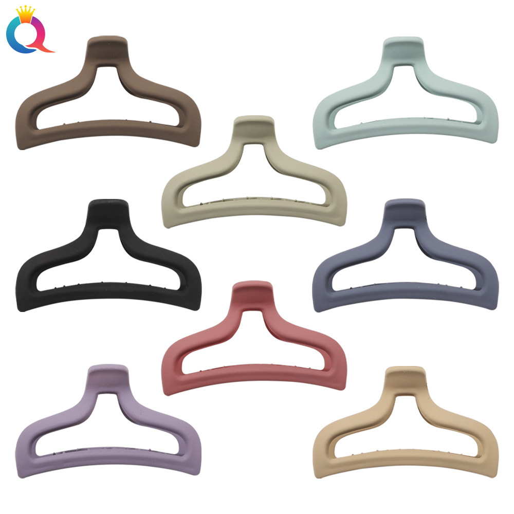 Qiyue Korean frosted fish tail grab clip, hollowed-out retro versatile hair clip, back head updo hair wash shark clip hair clip details Picture