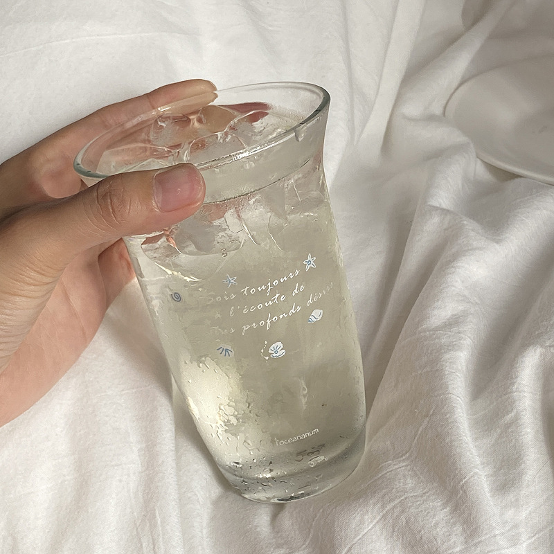 Romantic design ocean shell juice cup, ins retro niche American coffee cup, silver simple water cup Application Scenario