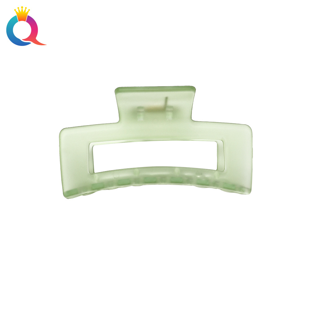 The Qiyue Amazon cross-border hair clip features a matte, same-color shark clip with a simple and elegant style. It is a hair accessory for the back of the head Item Picture