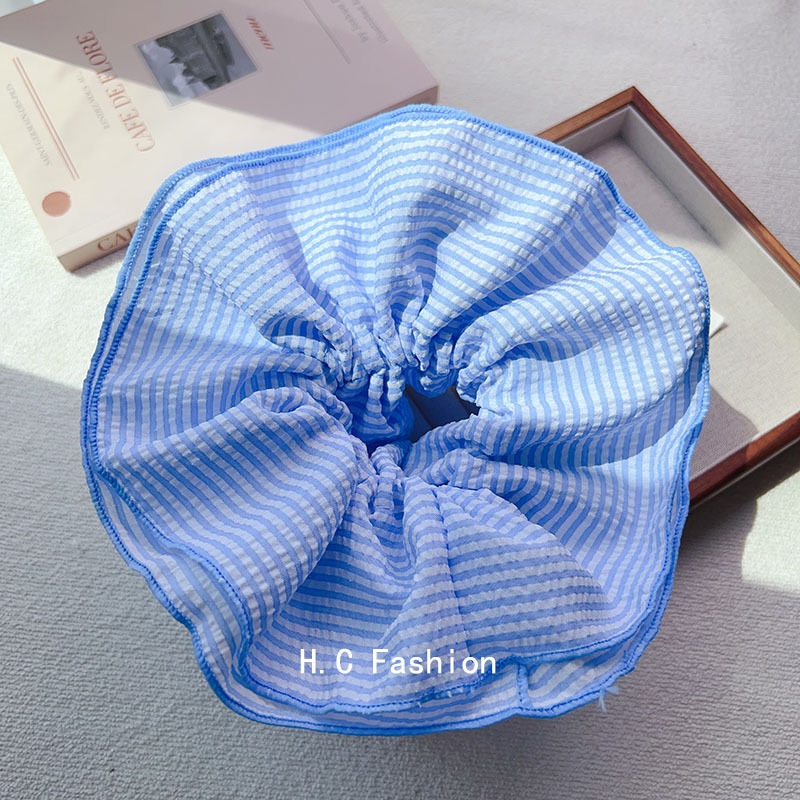 Korean blogger style four-layer colorful checkered large intestine hair band, retro and fashionable hair tie, sweet bun hair tie and hair accessory full figure