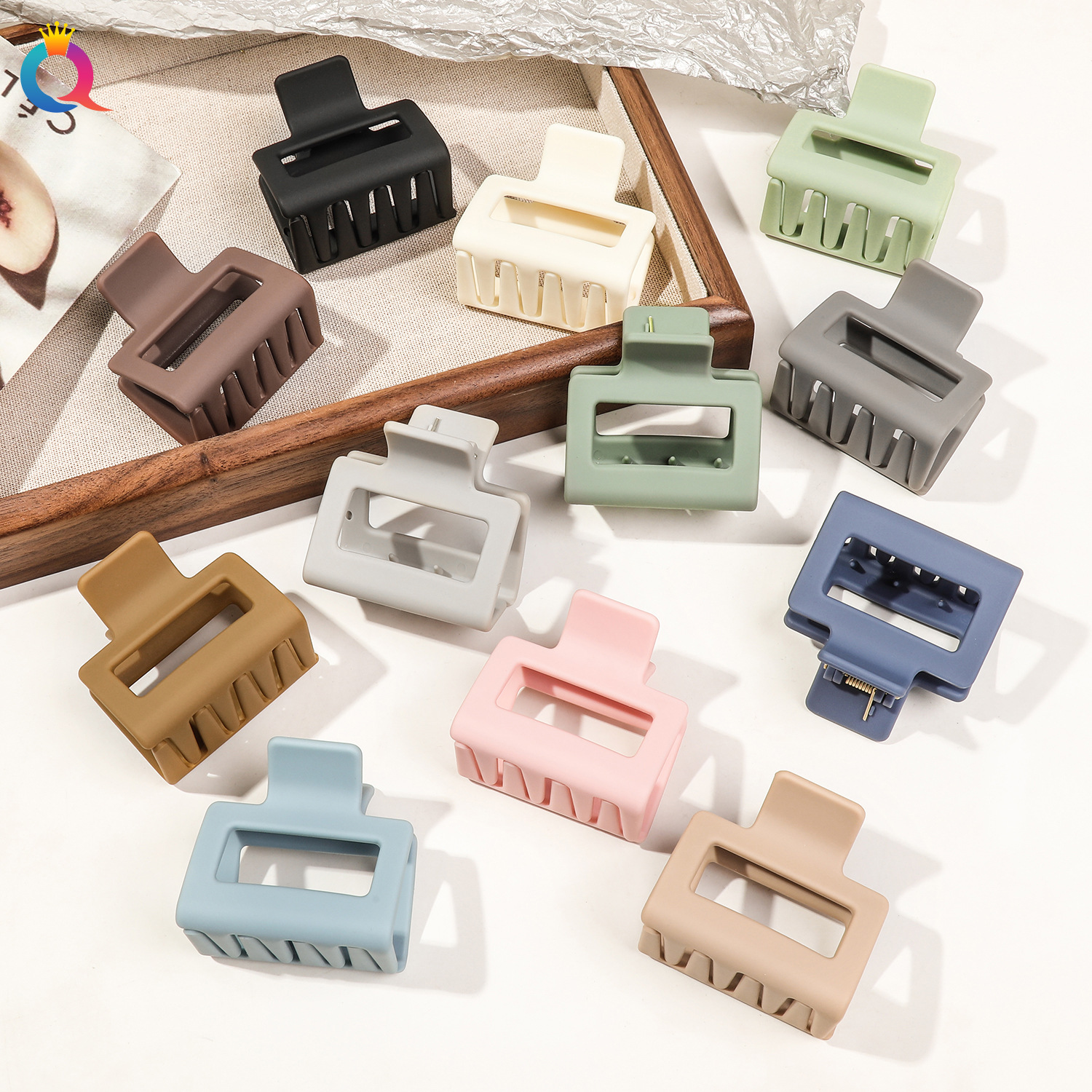 Wholesale of Qiyue Cross-border ABS rubber paint colored hair clips, elegant flower updo hair clips, women's shark clips hair accessories details Picture