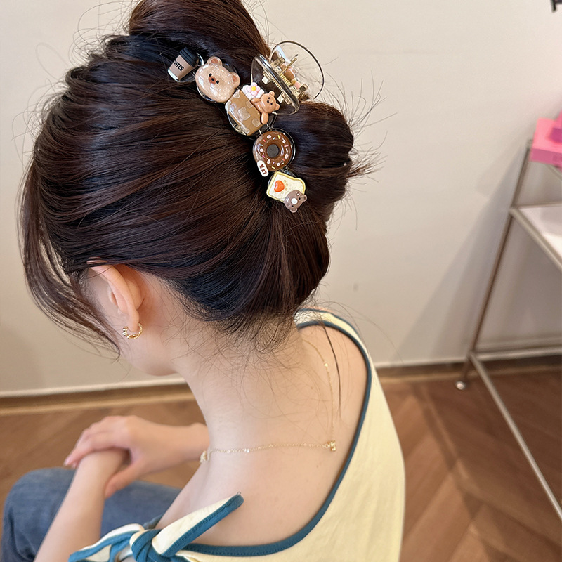 Cartoon food toy cookie hairpin, high-end hairpin at the back of the female head, cute bear claw clip, new shark clip hair accessory details Picture