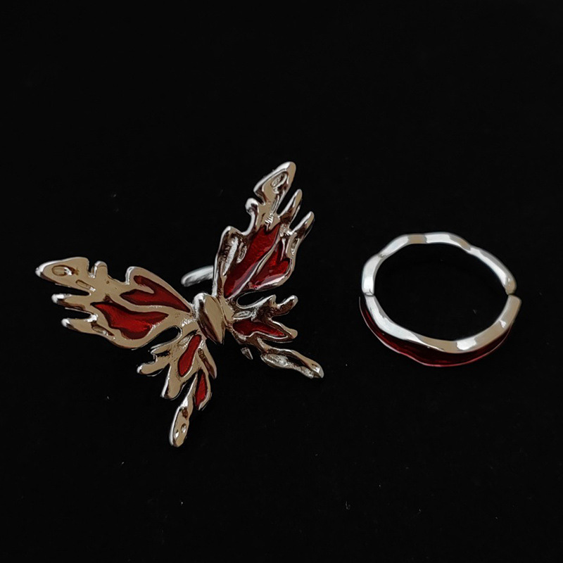 The new three-dimensional red butterfly opening ring is a niche design for women, exuding a sense of high-end luxury and a sweet and cool personality Application Scenario