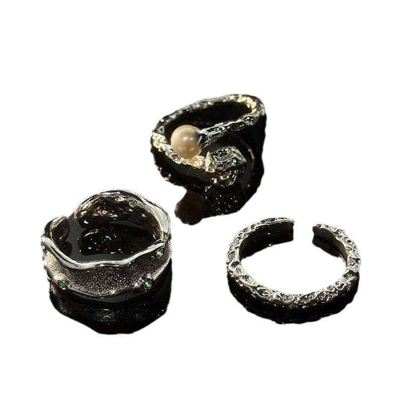 Irregular tin foil pleated open ring for women's fashion, simple and individual pearl ring, elegant index finger ring Item Picture