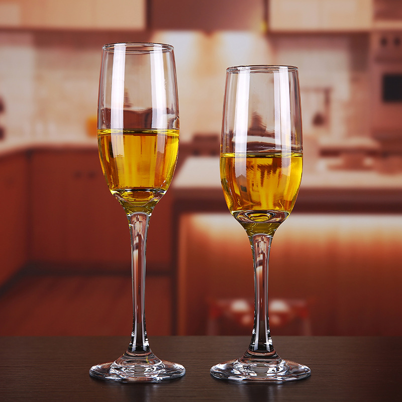 High-end glass flute champagne glass, white wine highball glass, champagne wine glass, sparkling wine glass, integrated flute glass Specification drawing