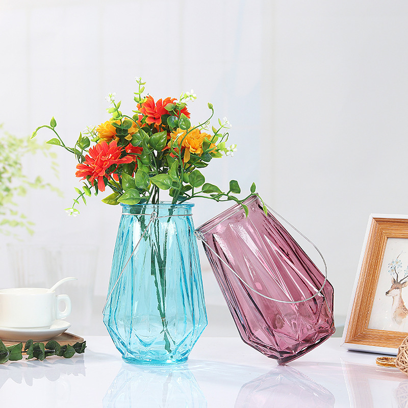 Modern, simple and creative glass vases, colorful transparent origami vertical corrugated living room decorative items, hydroponic flower arrangement vases details Picture