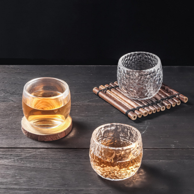 Wholesale of new thickened transparent glass small tea cups for men, personal household single-cup tea cups and finger guards Application Scenario