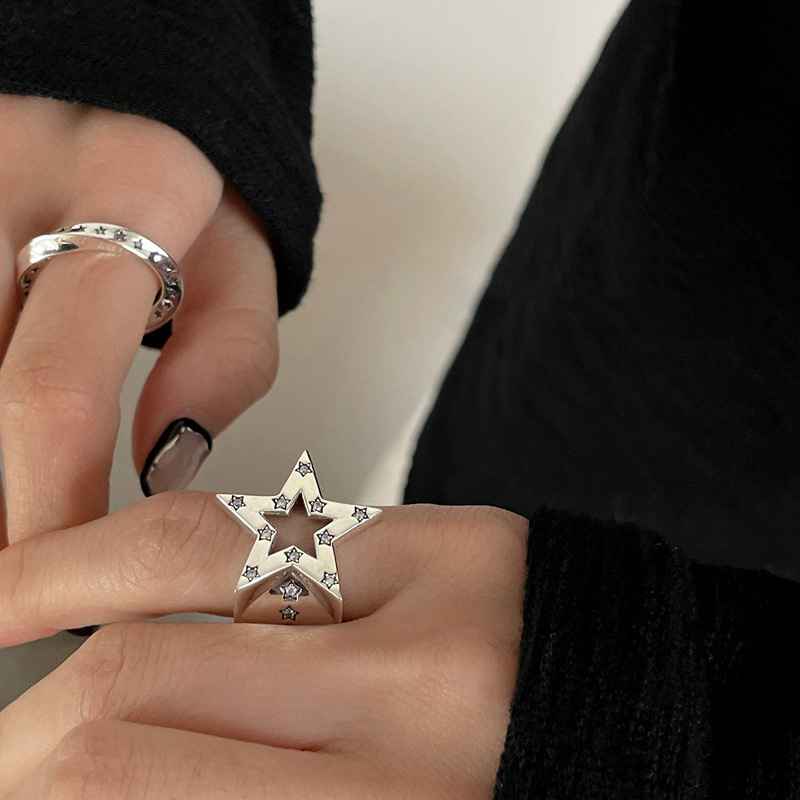 Mobius strip open ring, cool and niche design, retro personality, hollowed-out star couple index finger ring details Picture