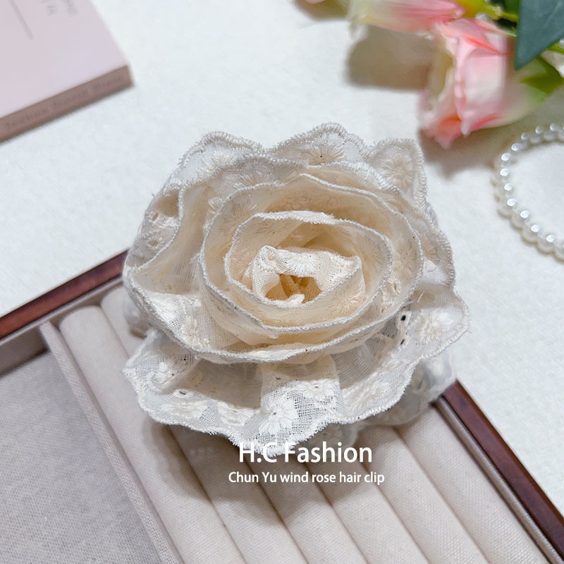 French super fairy three-dimensional rose claw clip, a versatile headflower with a high-end feel, an elegant updo shark clip at the back of the head details Picture