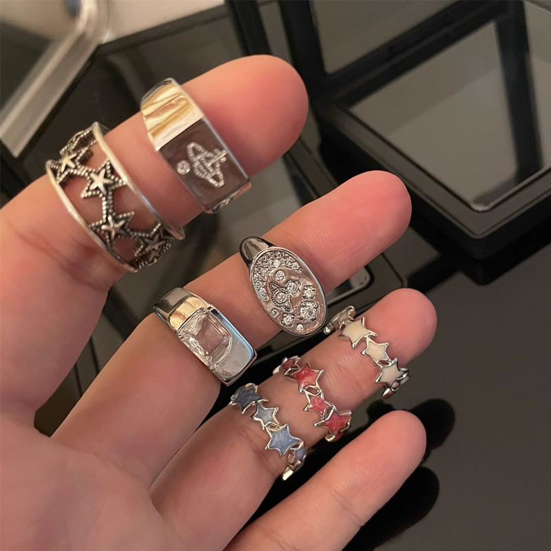 European and American butterfly ring, women's Instagram Saturn, high-end layering, versatile, cold ring, niche design, index finger ring details Picture