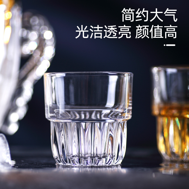 Creative vertical pattern stackable juice and beverage cups, restaurant, bar, KTV cups, beer mugs, transparent glass water cups Application Scenario