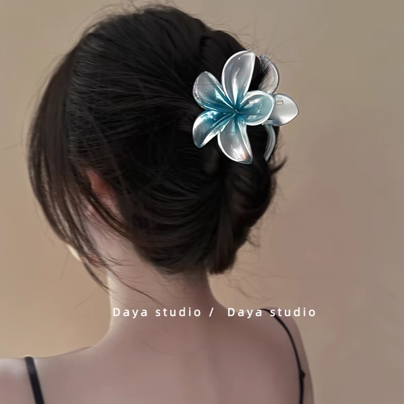 Seaside breeze ~ Mermaid beauty frangipani hairpin, vacation style, niche design, super fairy-like shark hairpin Specification drawing