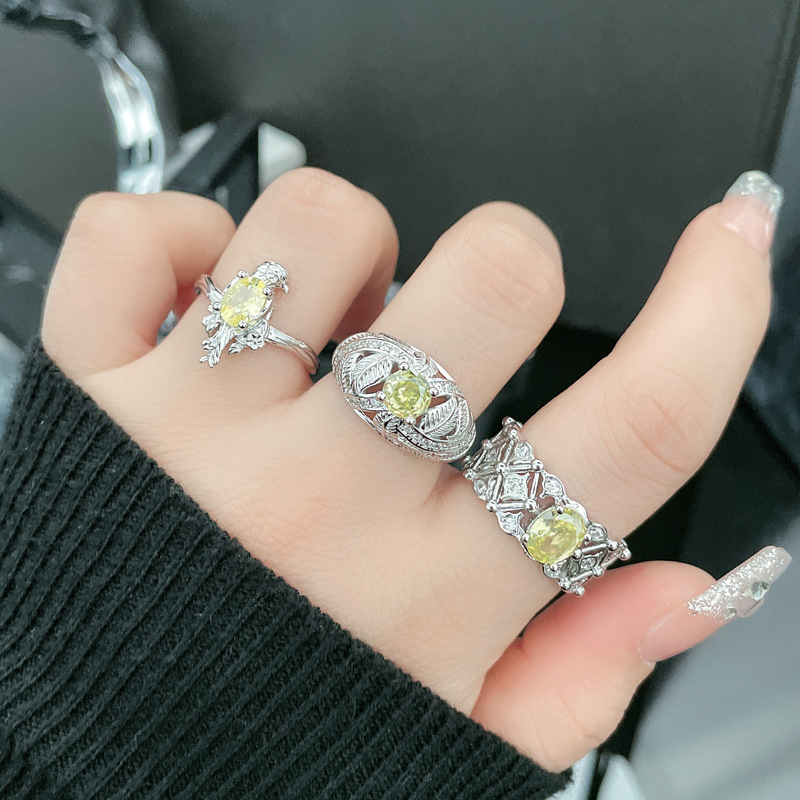 French light luxury hollowed-out yellow diamond zircon open ring for women on Instagram, cold style, retro fashion, sweet and cool food ring trend details Picture
