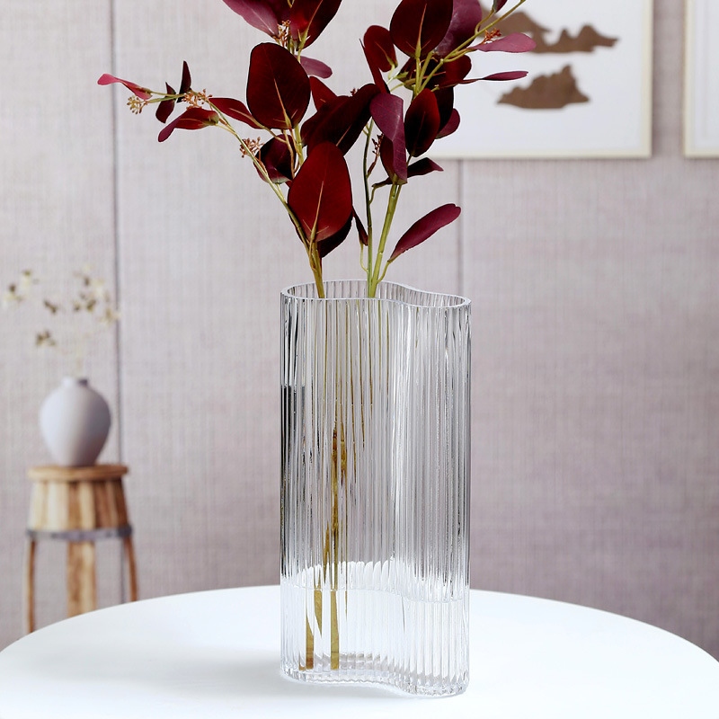 Vase ornaments, living room flower arrangement, glass, ins, high-end feel, internet-famous light luxury, hydroponic transparent tulip, foot dining table Specification drawing