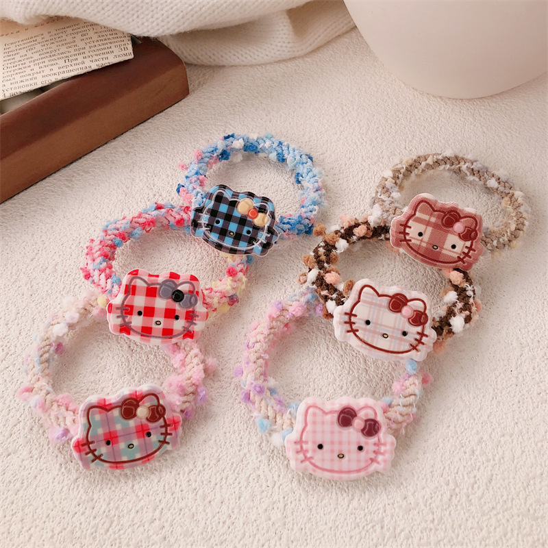 Cute cartoon checkered cat hair bands, high-elasticity hair ties for women in autumn and winter, hair ties, leather bands, hair ties and headwear wholesale Application Scenario