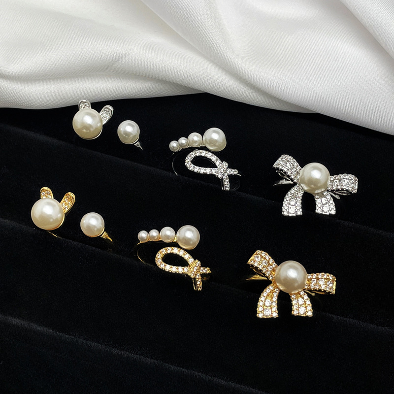 French-style sweet and cool bow pearl opening ring, Korean version rabbit student simple ring, niche design full figure