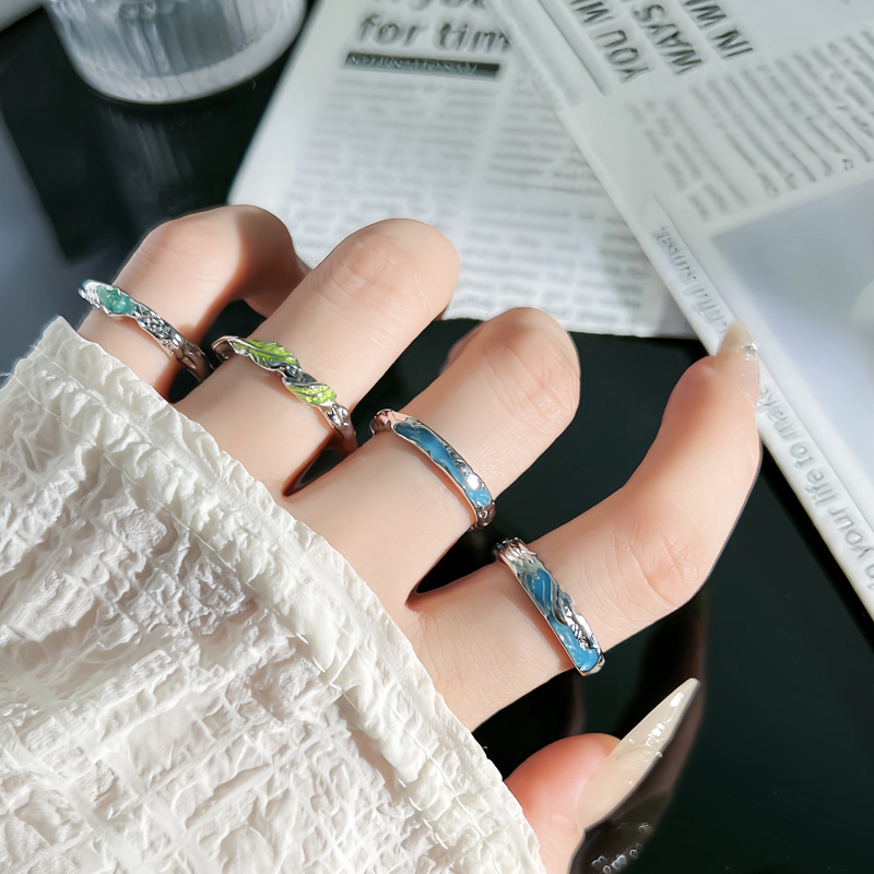Minimalist sea blue drip glaze personalized open ring, niche irregular texture, cold style fashionable couple ring full figure