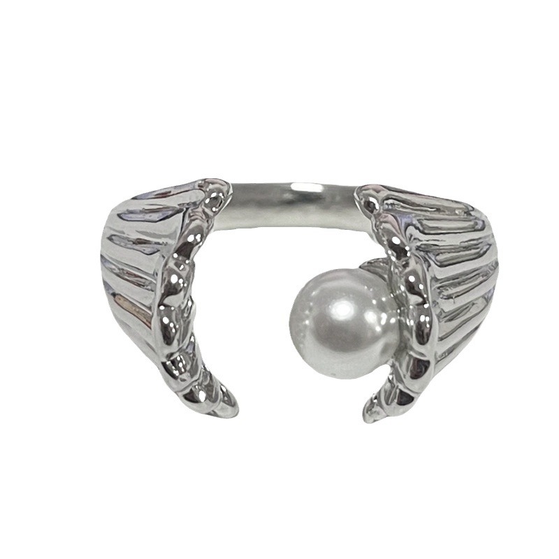 A niche and sweet oyster and pearl ring for women with a cross-shaped personality, fashionable and elegant open-mouth ring. It's a must-match for Internet celebrities and a trendy accessory Item Picture