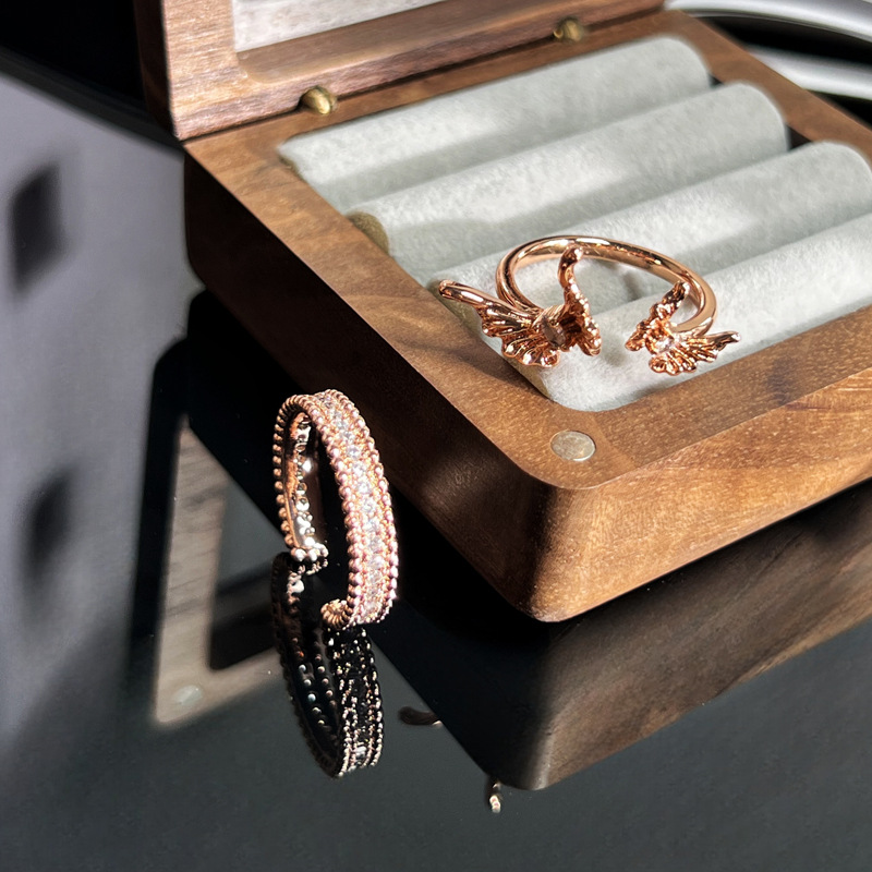 Minimalist double butterfly rose gold fashionable open ring women's volleyball diamond beaded edge cold and unique style index finger ring Specification drawing