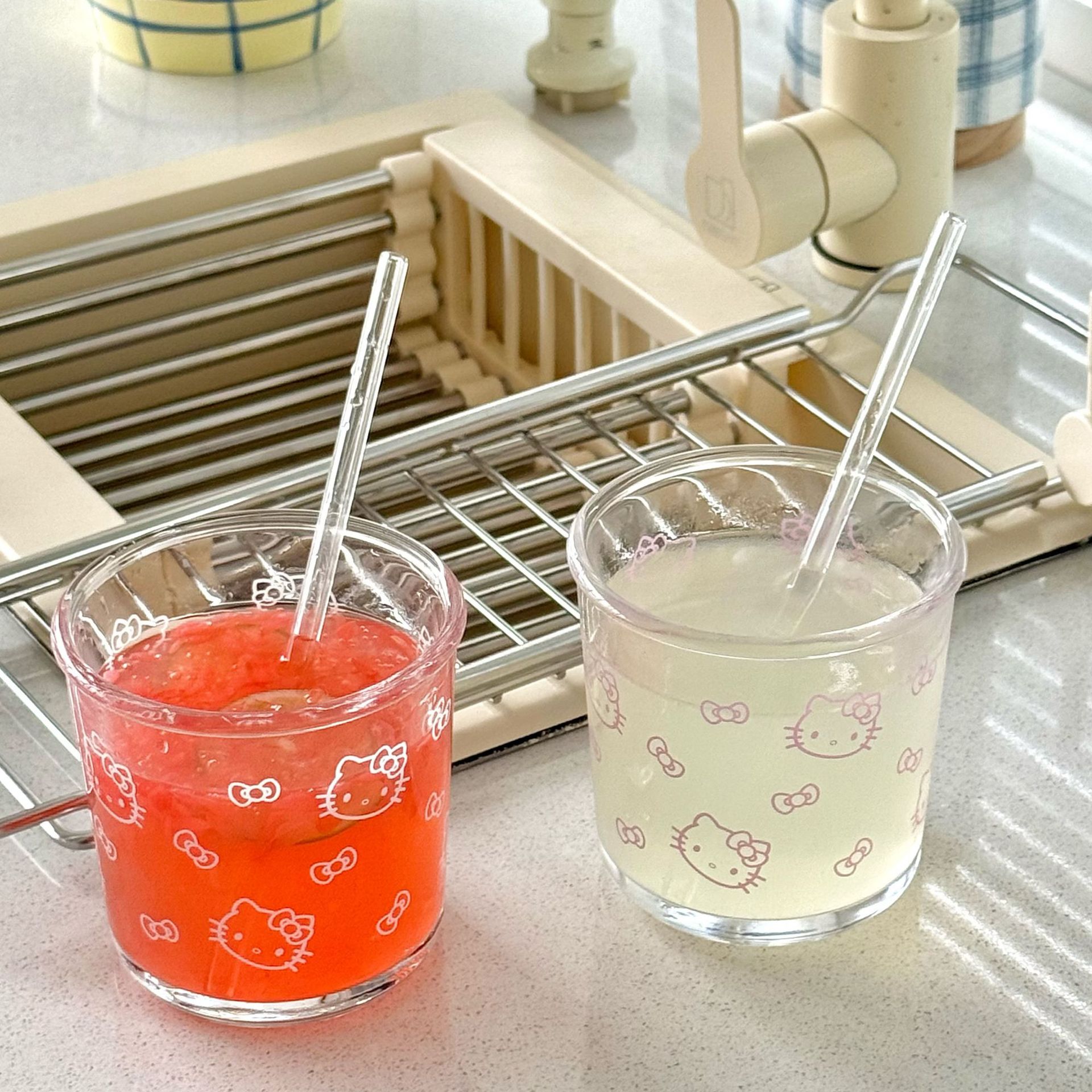 kt glass cup, cold brew cup, coffee cup, high appearance level girls' water cup, summer drinking cup, dessert cup, oat cup full figure