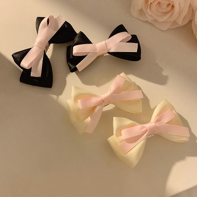The "Fugitive Princess" three-dimensional ribbon bow small hair clip with a high-end feel. The bow bangs on the side with a duckbill clip hair accessory Application Scenario