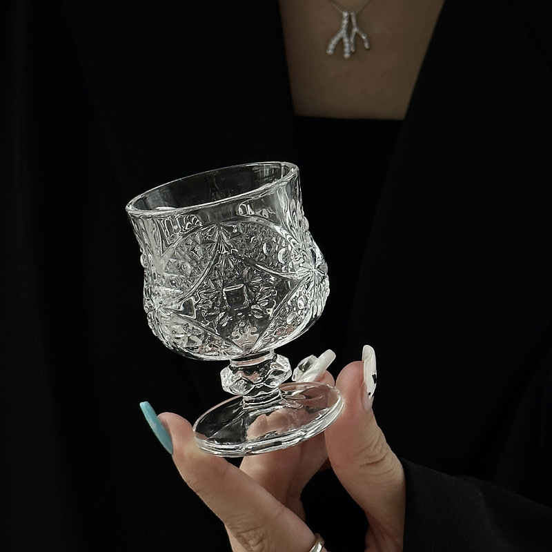 European-style diamond highball glass, 50ml thick cognac wine glass, champagne and fruit wine glass details Picture