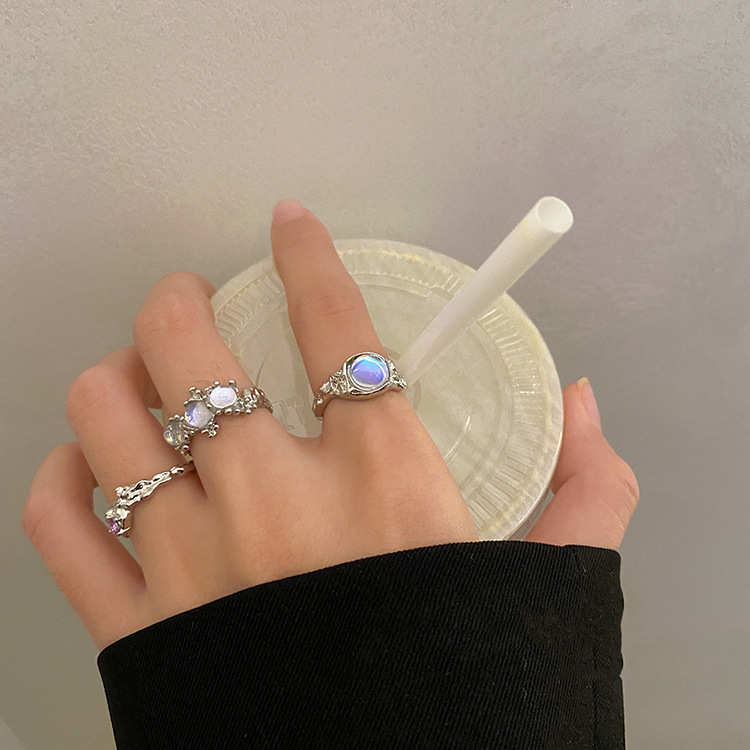 High-end Opal moonstone ring, a light luxury and niche design for women, an open lava zircon index finger ring, a versatile ring full figure