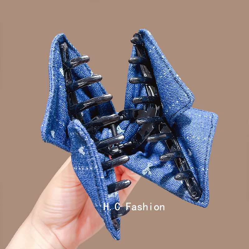 Embroidered denim triangular Hepburn hairpin for women, 2025 new high-end style hairpin at the back of the head, updo shark headpiece Specification drawing