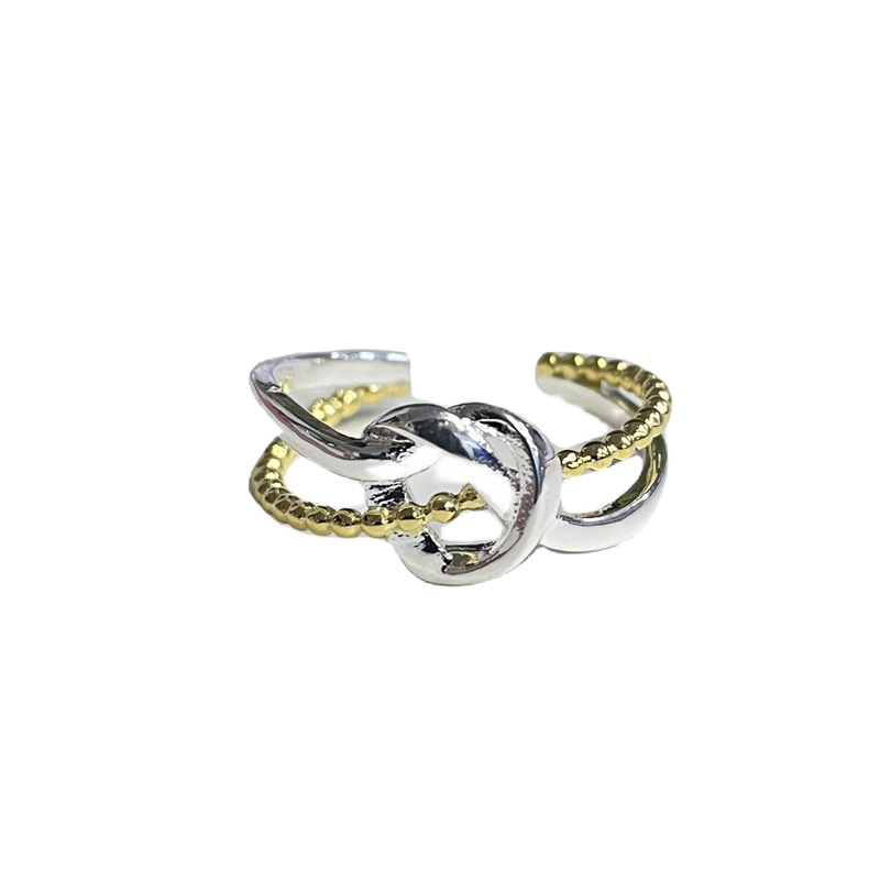 The irregular star-shaped heart-shaped opening ring with a unique color scheme exudes a high-end, trendy and cool vibe for women. It is a neutral and fashionable jewelry and index finger ring Item Picture