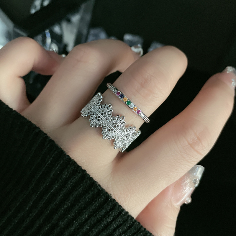 Lace cutout, niche design, simple open ring, adjustable, fashionable and versatile, colorful diamond spice girl ring, trendy accessory Application Scenario