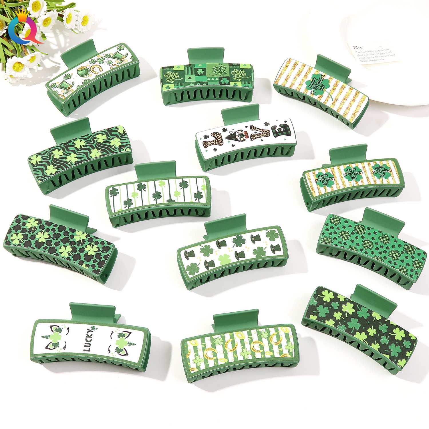 Wholesale of Qiyue Amazon Ireland PU shark clips, leather hair clips, St. Parker's Day hair accessories clips, and updo clips details Picture